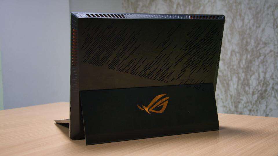Asus ROG Mothership GZ700 hands-on review: A supercharged 2-in-1 for gamers